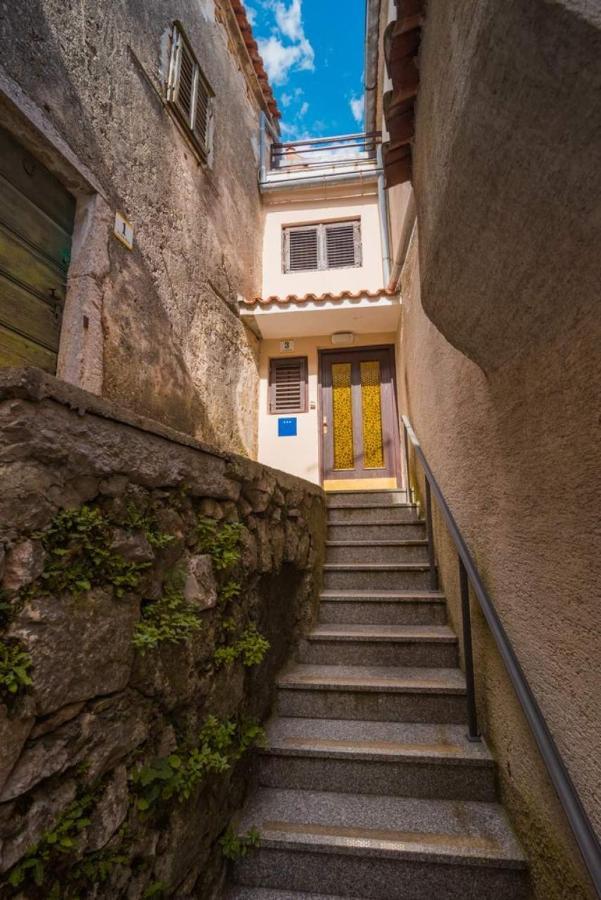Rustica Apartamento Vrbnik  Exterior foto